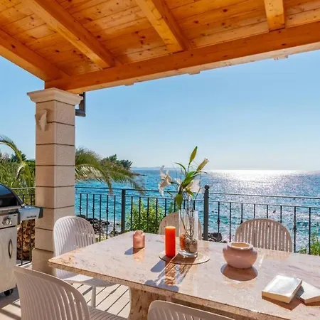 Sunset Paradise, Getaway In Private Oasis *