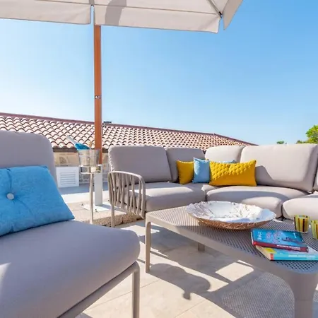 Sunset Paradise, Getaway In Private Oasis *